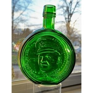 WHEATON 1969 DWIGHT "IKE" EISENHOWER FIRST EDITION COMMEMORATIVE DECANTER [EUC]